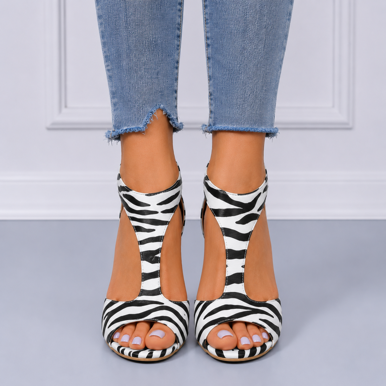 Veloura | Zebra Chic Heels