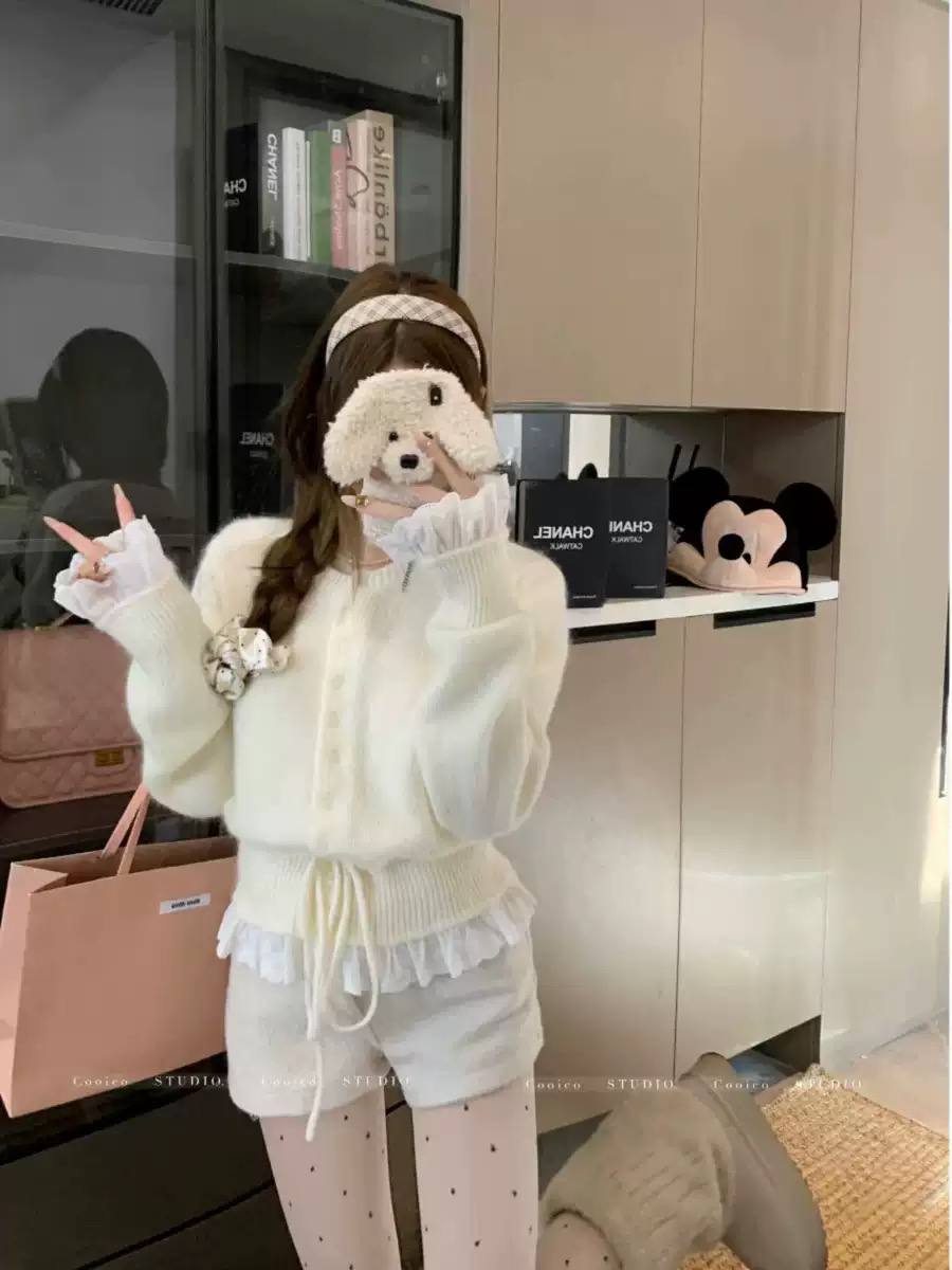 Women's Lace Hem Knit Cardigan