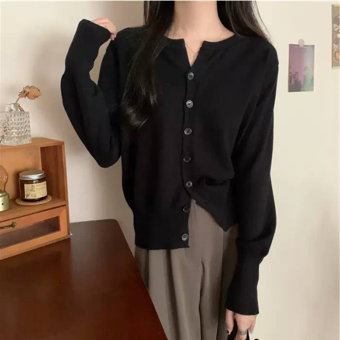 Women's Crew Neck Lightweight Knit Cardigan