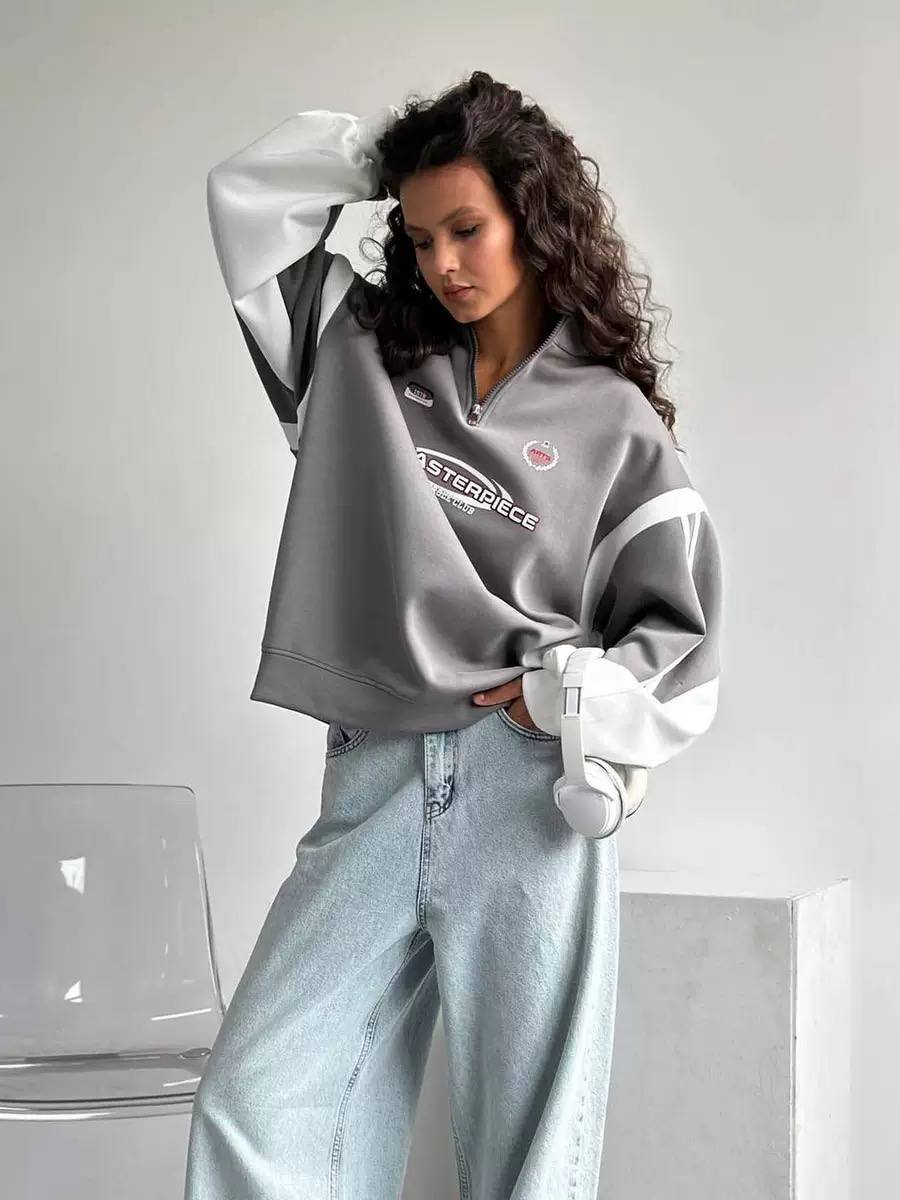 Women's Quarter Zip Graphic Oversized Sweatshirt