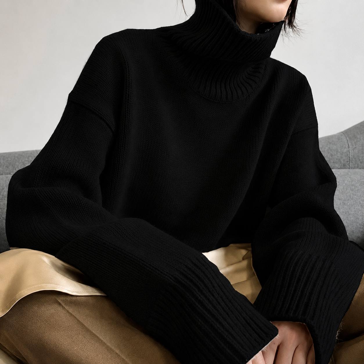 Women's Oversized Turtleneck Knit Sweater