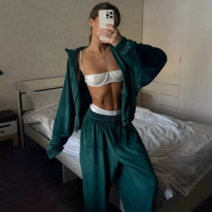 Velvet Tracksuit Set – Zip-Up Hoodie Jacket & Wide-Leg Jogger Pants, Relaxed Fit