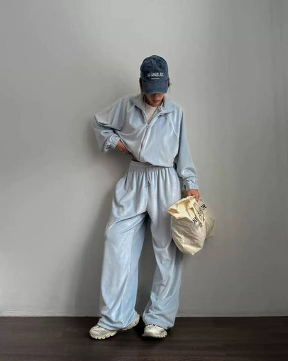Velvet Tracksuit Set – Zip-Up Hoodie Jacket & Wide-Leg Jogger Pants, Relaxed Fit