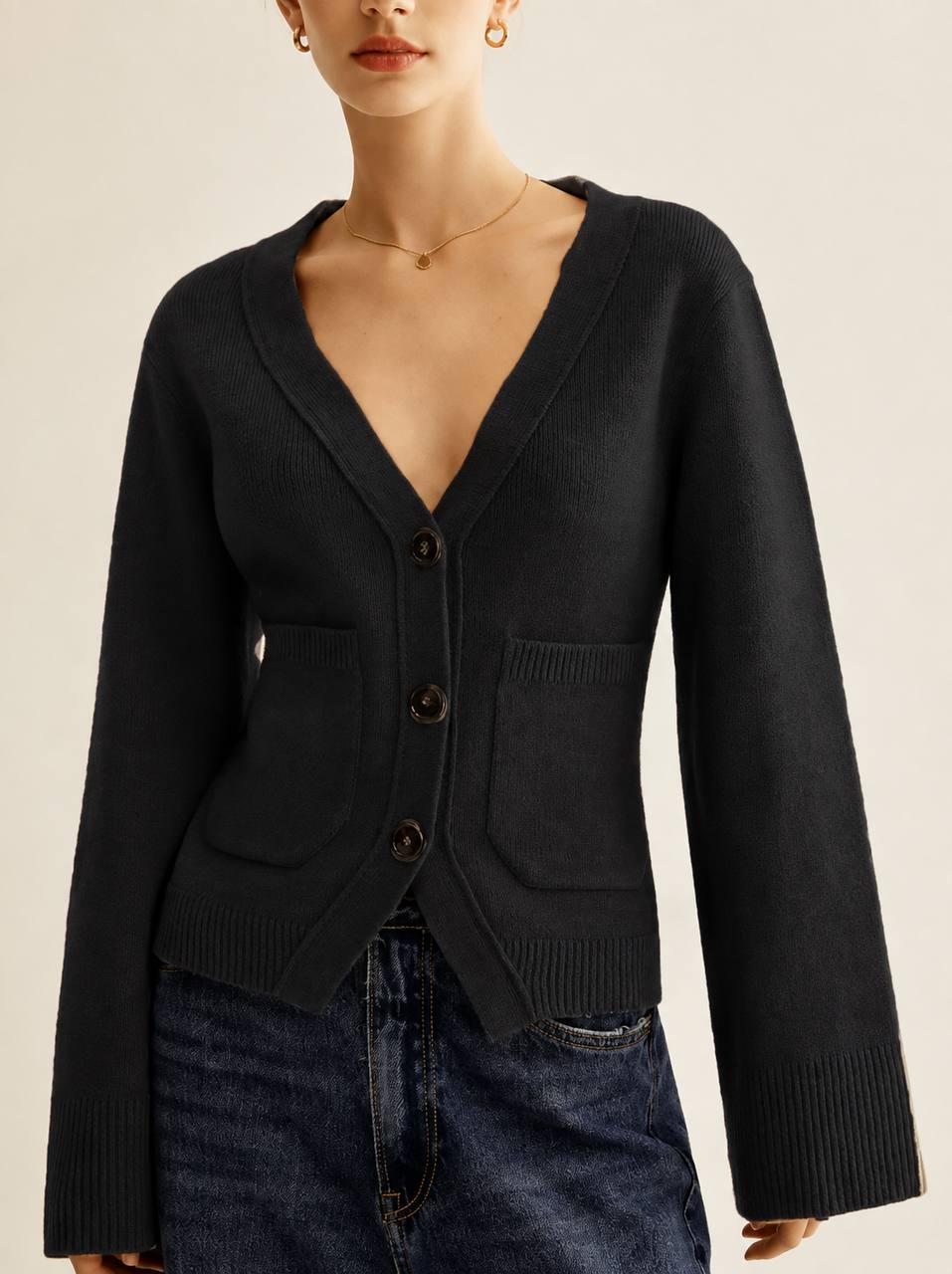 Women’s Relaxed V-Neck Button Front Knit Cardigan with Patch Pockets