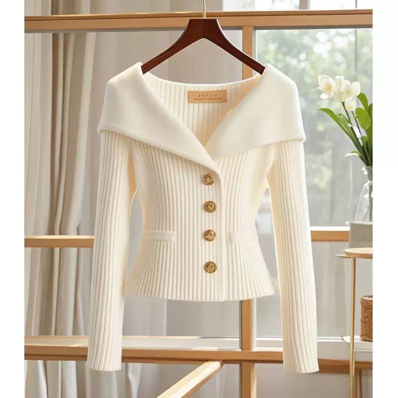 Women’s Elegant Ribbed Knit Cardigan with Wide Sailor Collar & Statement Buttons