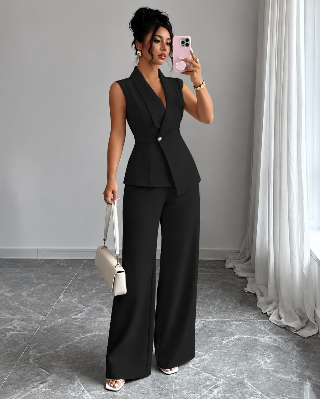 Women’s Sleeveless Tailored Blazer & Wide-Leg Trousers Suit Set