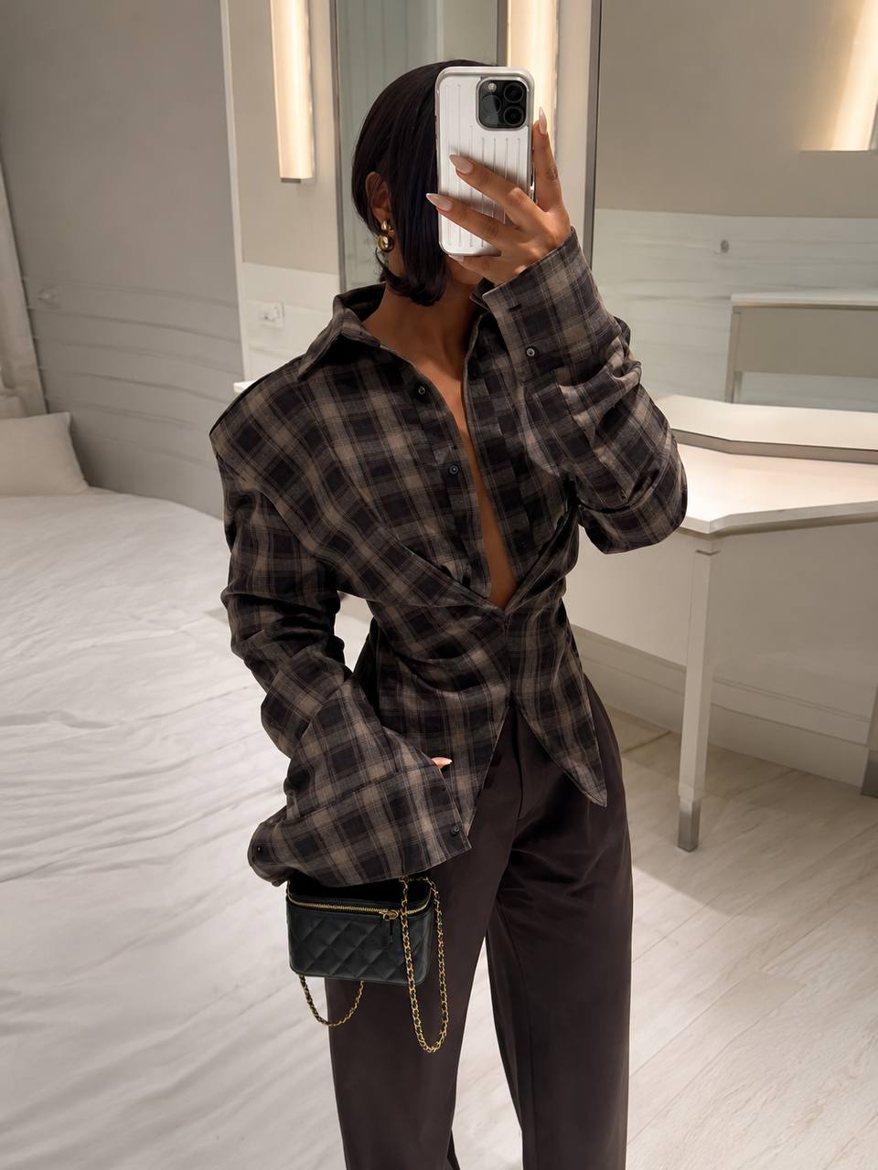 Women's Shaped-Waist Check Button-Front Shirt – Checkered