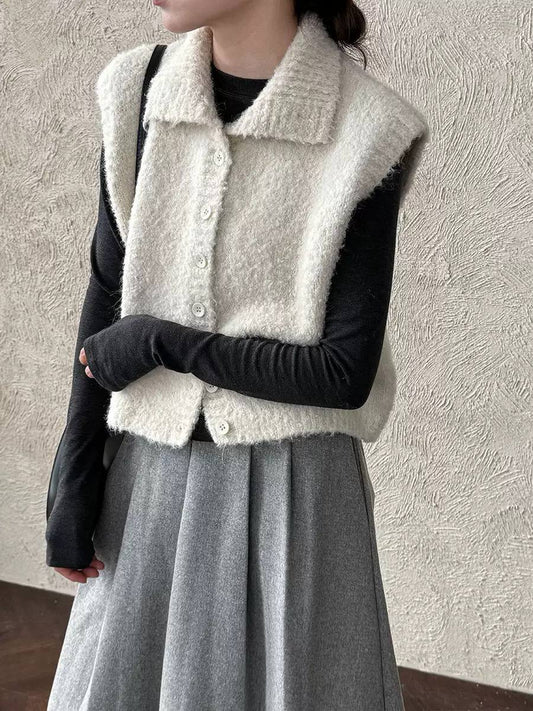 Women's Soft Textured Button-Front Sleeveless Cardigan - Light Grey