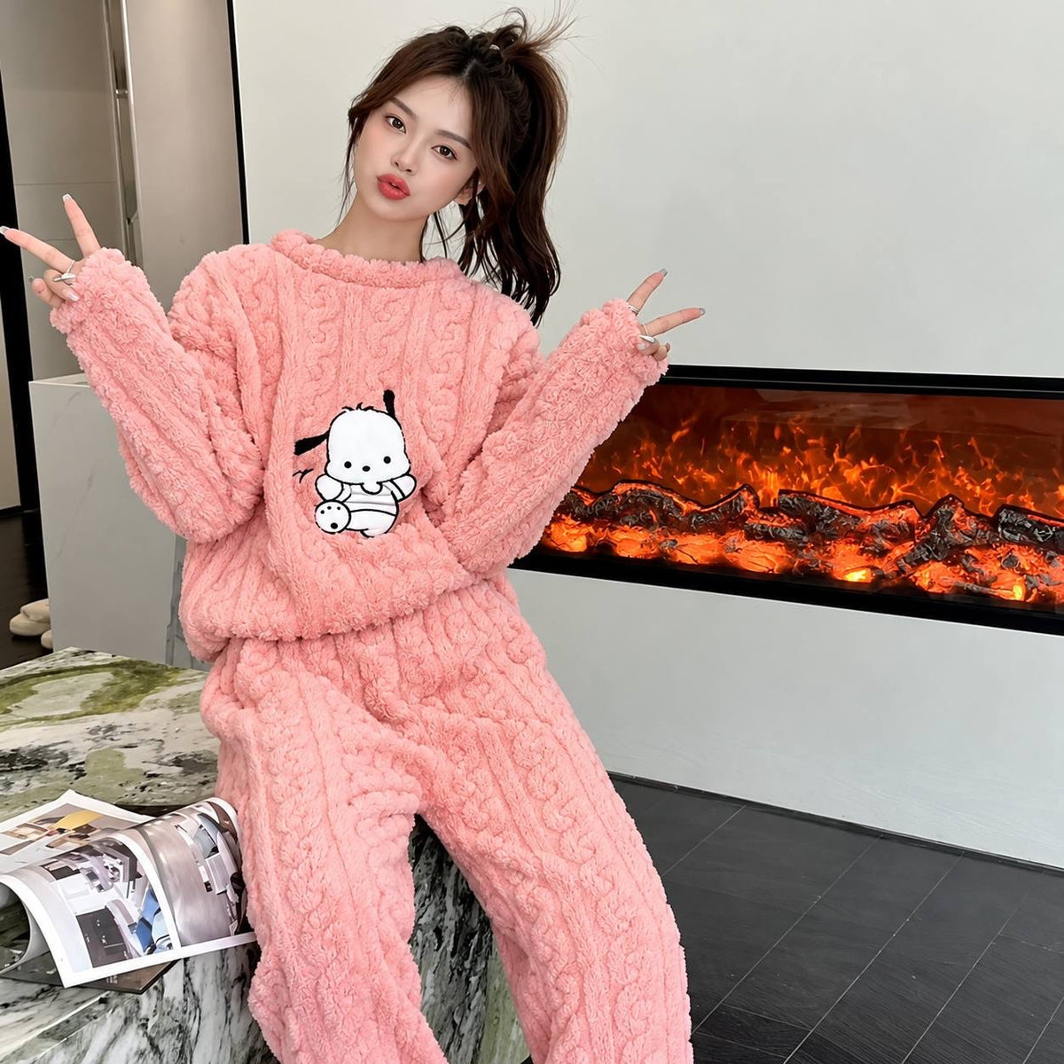Textured Long Sleeve Pyjama Set With Dog Motif – Pink