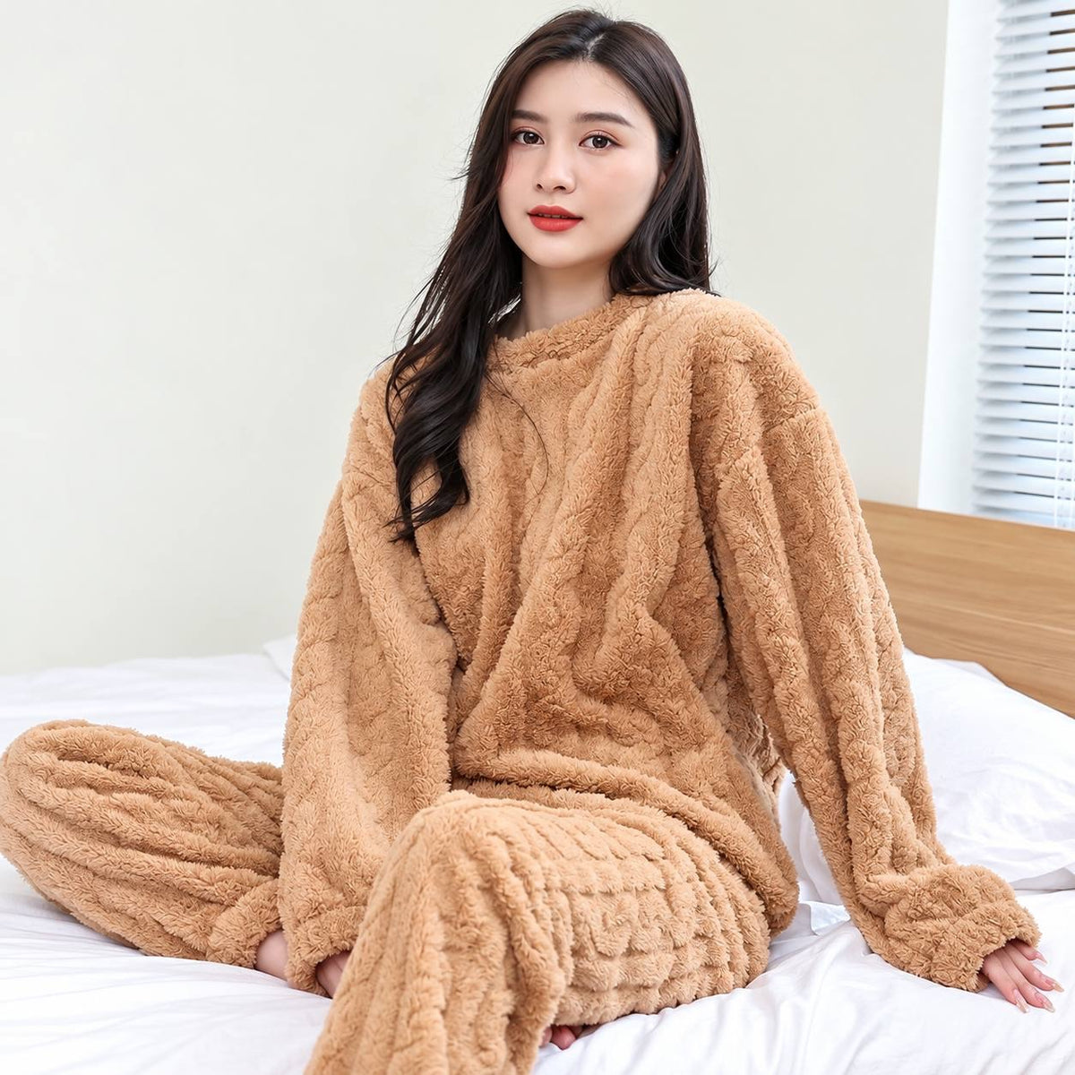 Textured Round Neck Long Sleeve Pyjama Set – Camel