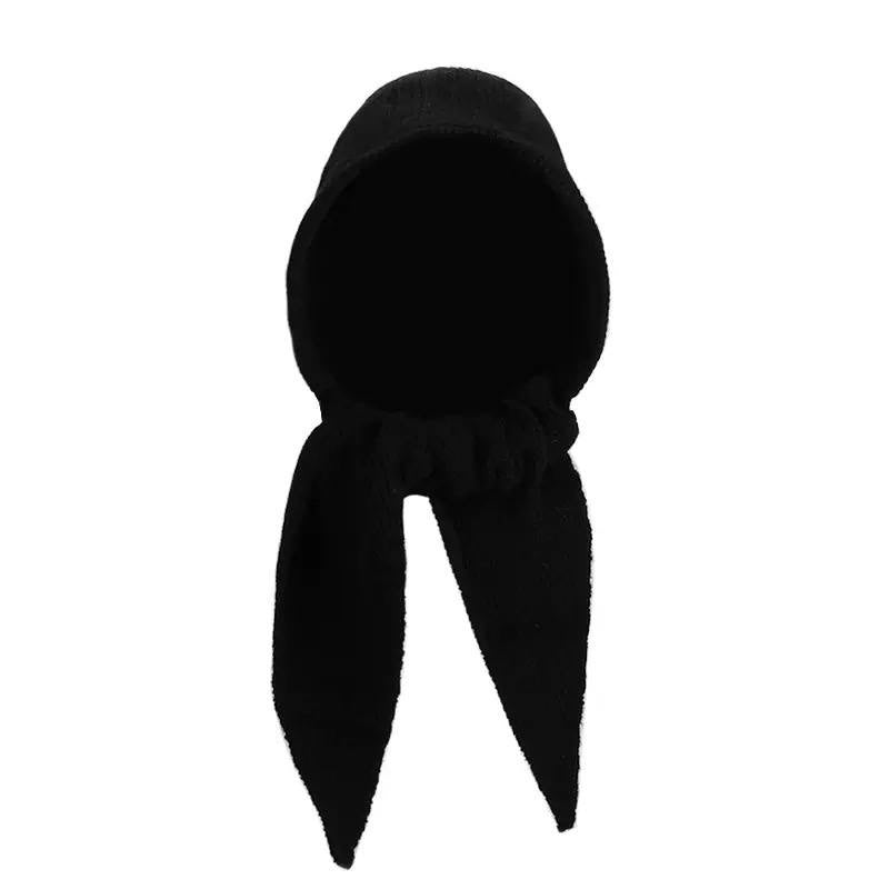 Knitted Hooded Scarf With Long Tapered Ends – Black