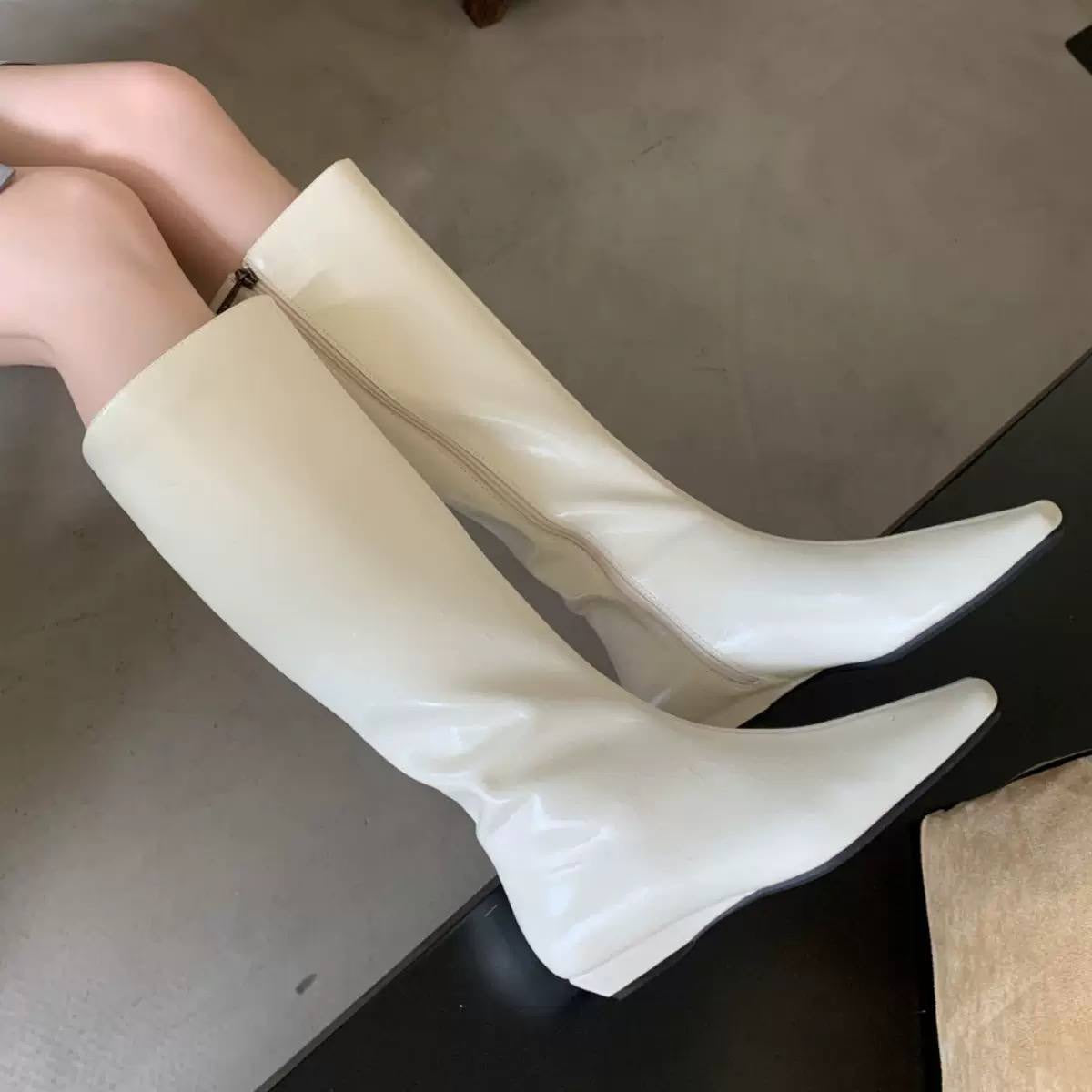 Pointed Toe Knee-High Boots With Side Zip – Cream