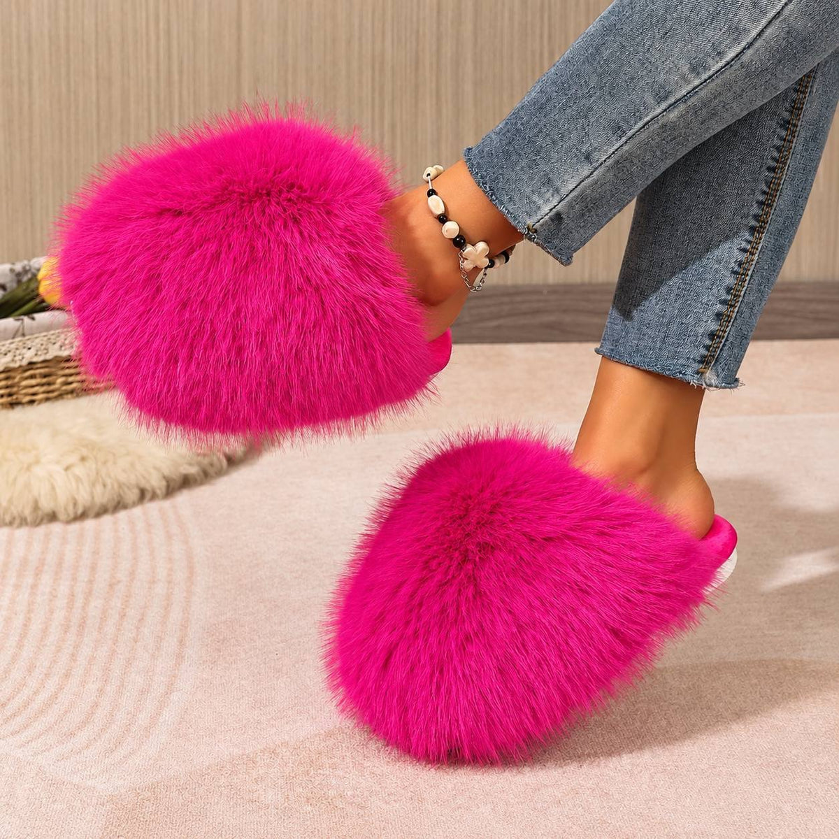 Fluffy Slip-On Slippers With An Open Back – Hot Pink
