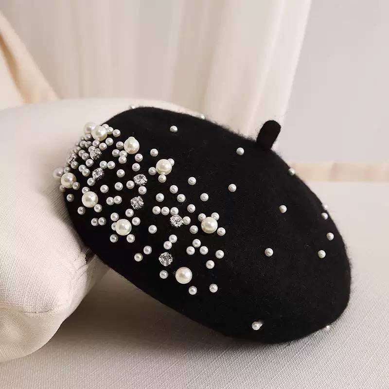Classic Beret With Pearl-Effect And Sparkling Embellishments – Black