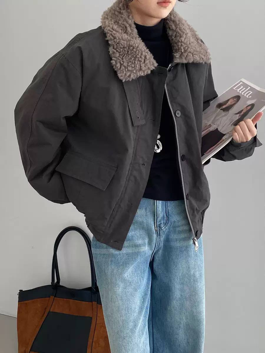Relaxed Zip-Front Jacket With Textured Collar And Pockets – Charcoal