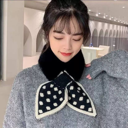 Fluffy Collar Scarf With Patterned Bow-Style Pointed Ends – Black Polka Dot