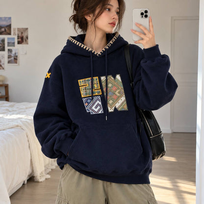 Relaxed Fit Hoodie With Patterned Lettering And Contrast Stitching – Navy