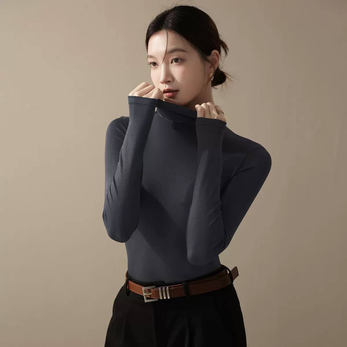 Slim Fit Mock Neck Long Sleeve Top – Charcoal